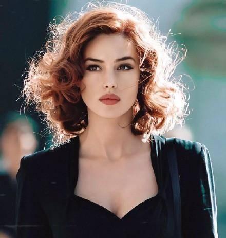 美艳寡妇在线观看,激情燃烧的复仇之旅  第1张